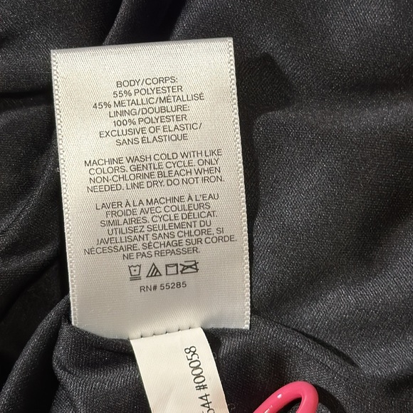 Express  women’s size Medium Elegant Black Sleeveless Top shimmer elastic gather - Picture 6 of 7